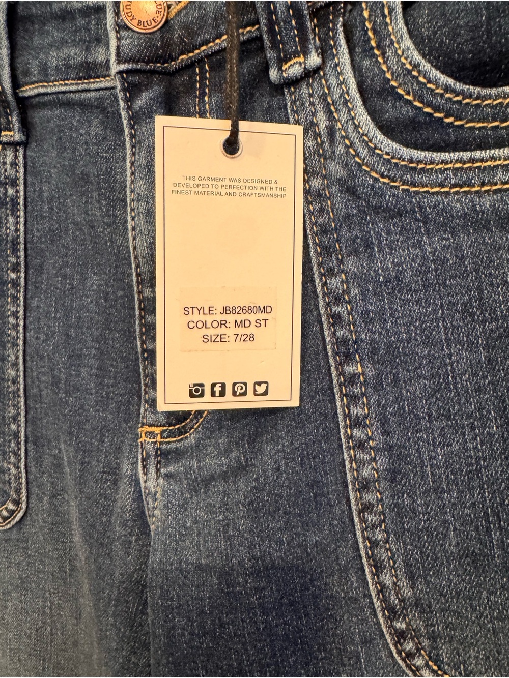 NEW Judy Blue 90's Straight Leg Patch Pocket Jeans Size 7/28 - Picture 8 of 10